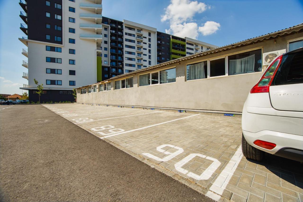 Duo Vibe Apartment Oradea Luaran gambar