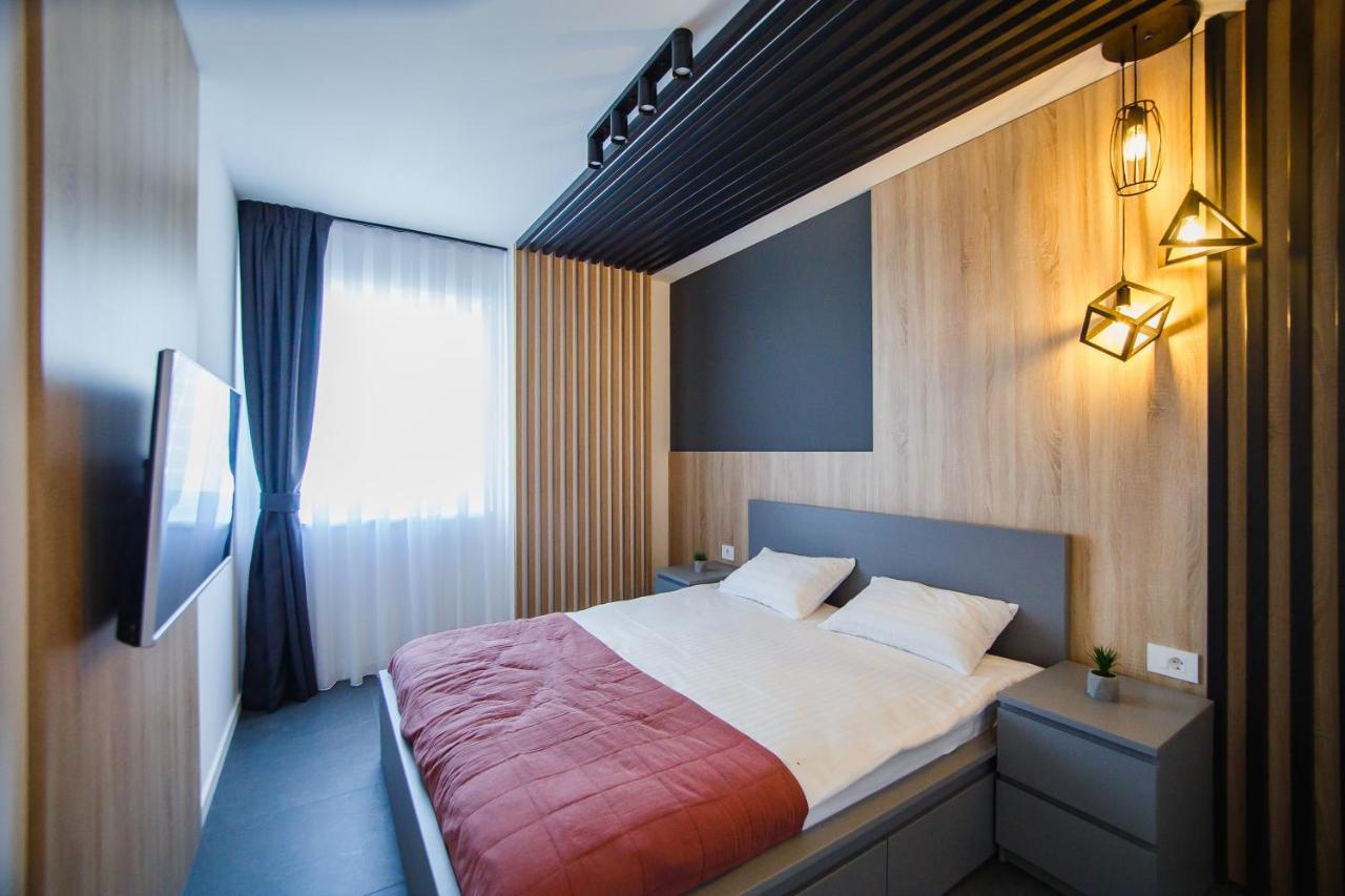 Duo Vibe Apartment Oradea Luaran gambar