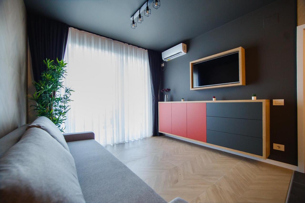 Duo Vibe Apartment Oradea Luaran gambar